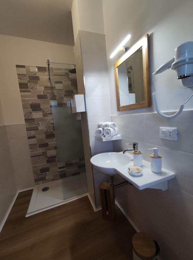 Loremi Rooms Termoli Luaran gambar